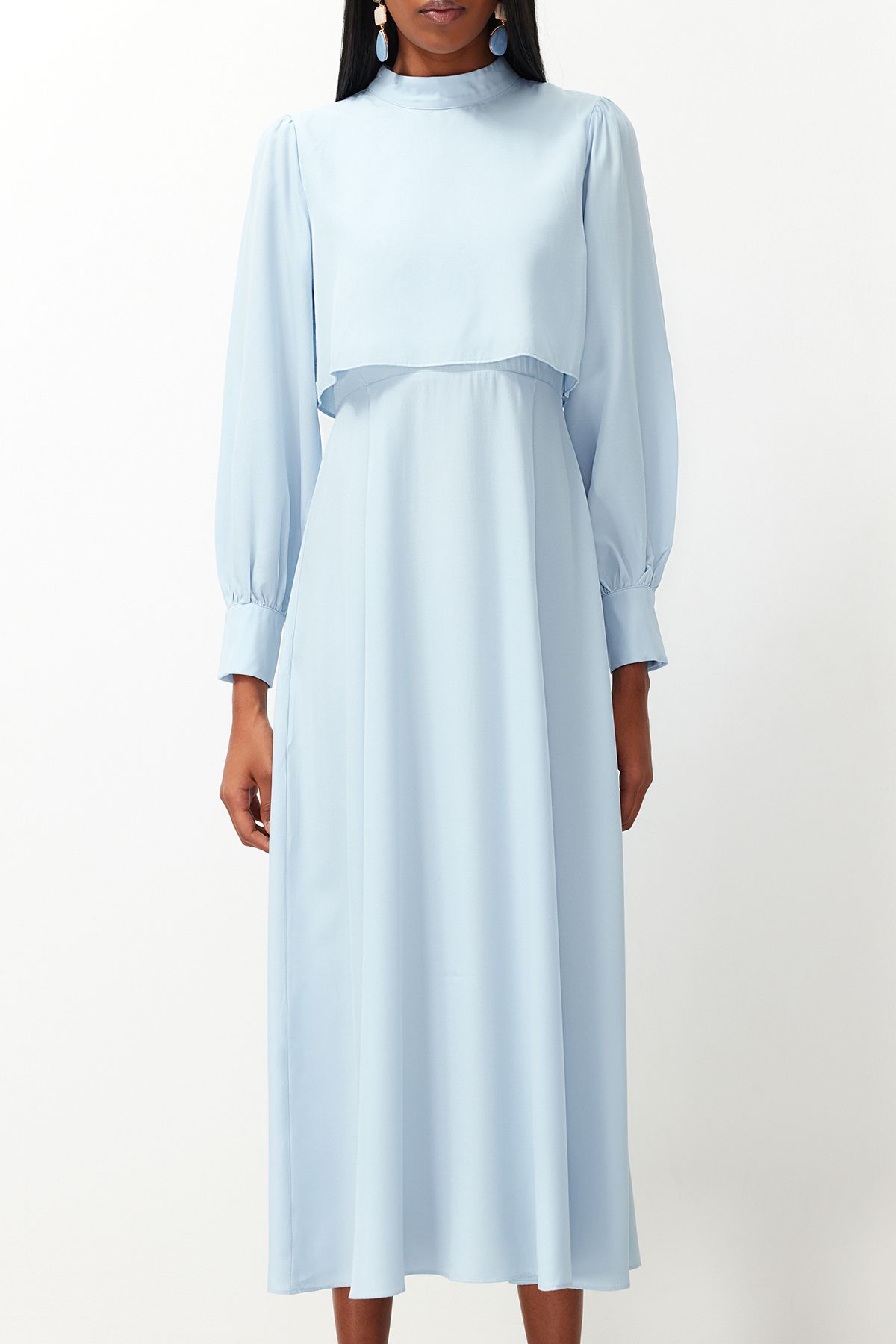 Trendyol Modest-Hellblaues, detailliertes, gewebtes Kleid von Aller TCTSS24EB00190 5