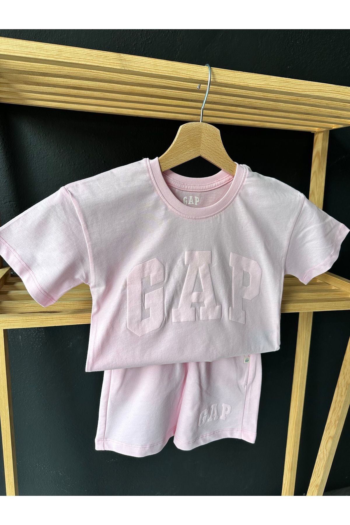 GAP Baby-طقم شورت جاب عالي الجودة للأطفال / طقم علوي صيفي للأطفال 2