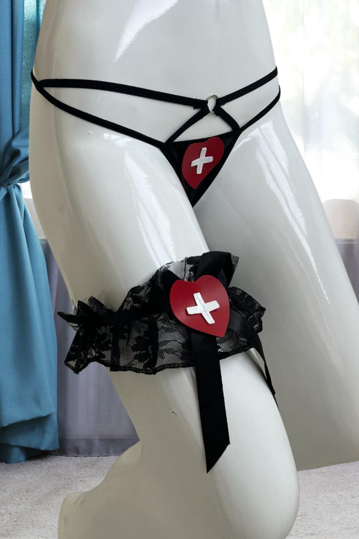 Anastasia Underwear Fantezi Bacak Banttı ve Tanga Külot İkili Set M/L Bedene Uygundur 85955