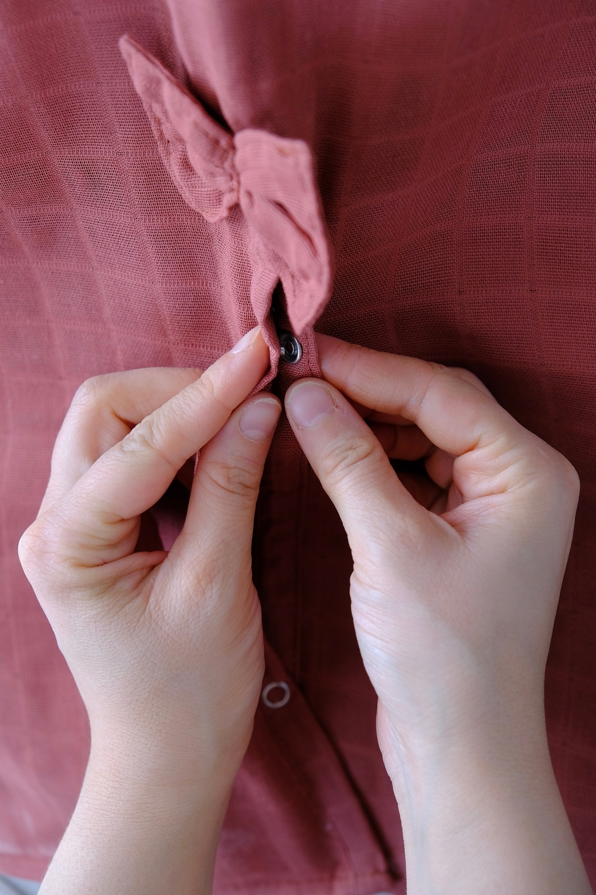 runbaby Run Baby Müslin Kumaş çıt Çıtlı Puset Örtüsü (KİREMİT) 75x100cm fotoğrafı 5 (önizleme)