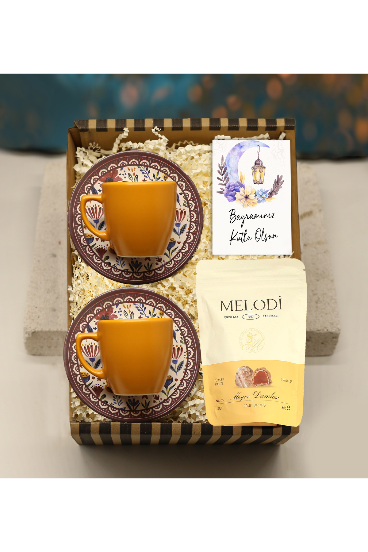 EID SPECIAL 2-Piece Colorful Coffee Cup & Melodi Dragee Gift Set