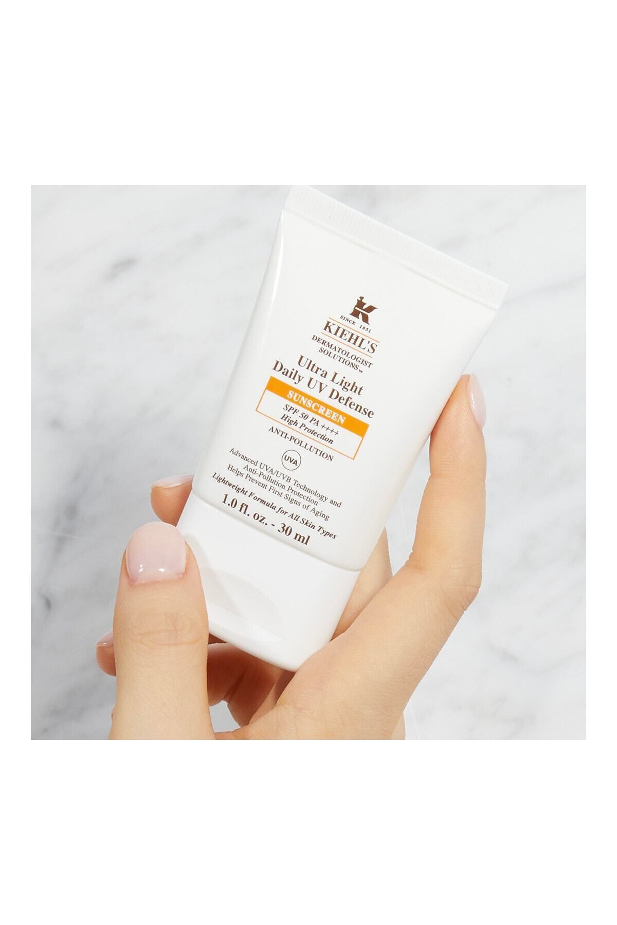 Kiehl's ضدآفتاب روزانه محافظت کننده از پوست با SPF50 و روشن کننده 30 میلی لیتر