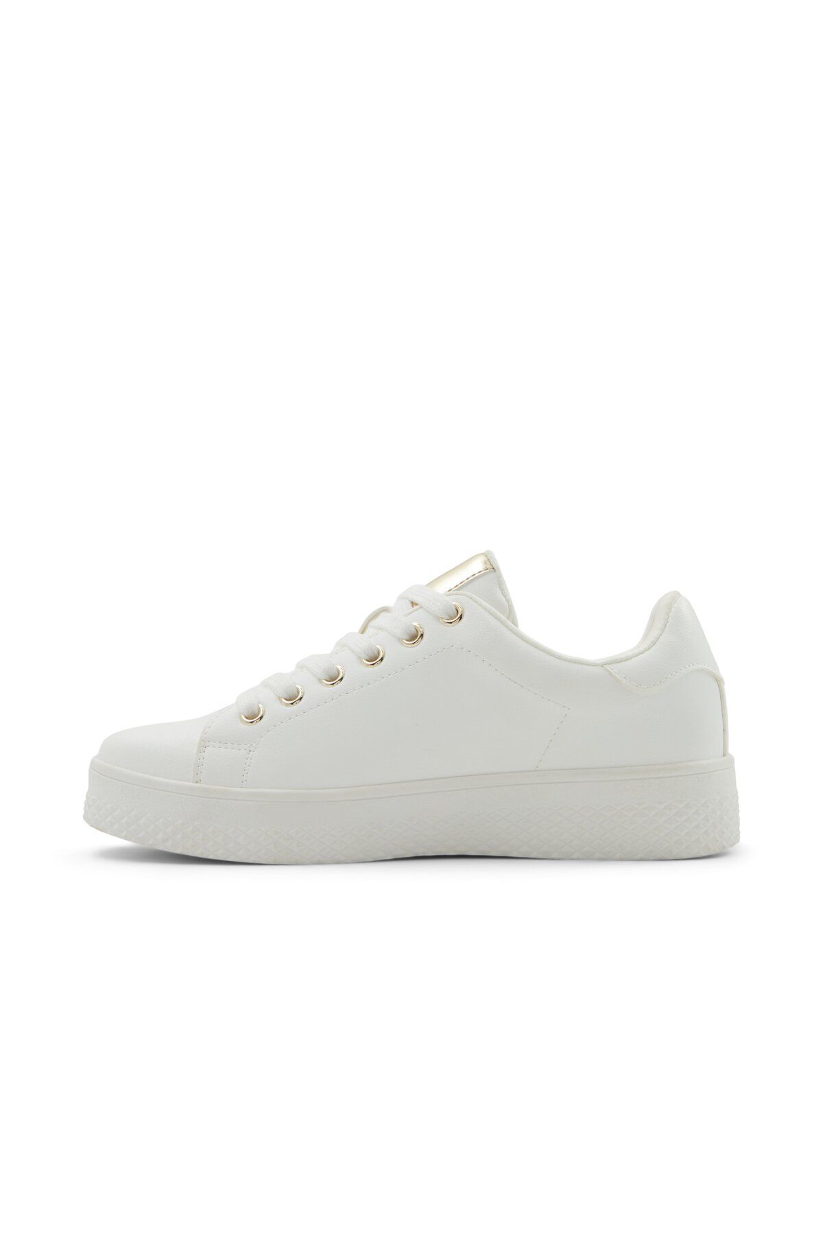 Call it Spring-Sneakers 3