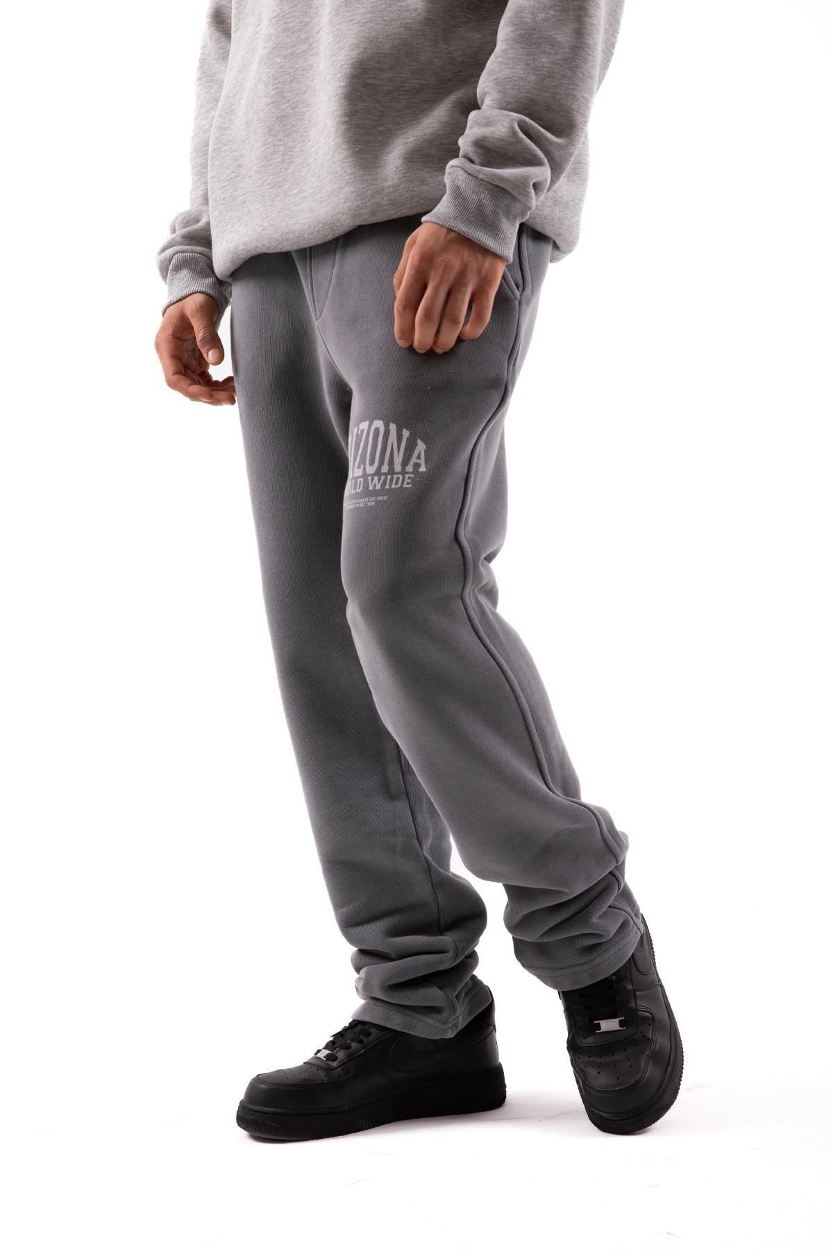 Flaw Wear-500 GSM Premium Gray Printed Acid Wash Sweatpants 2