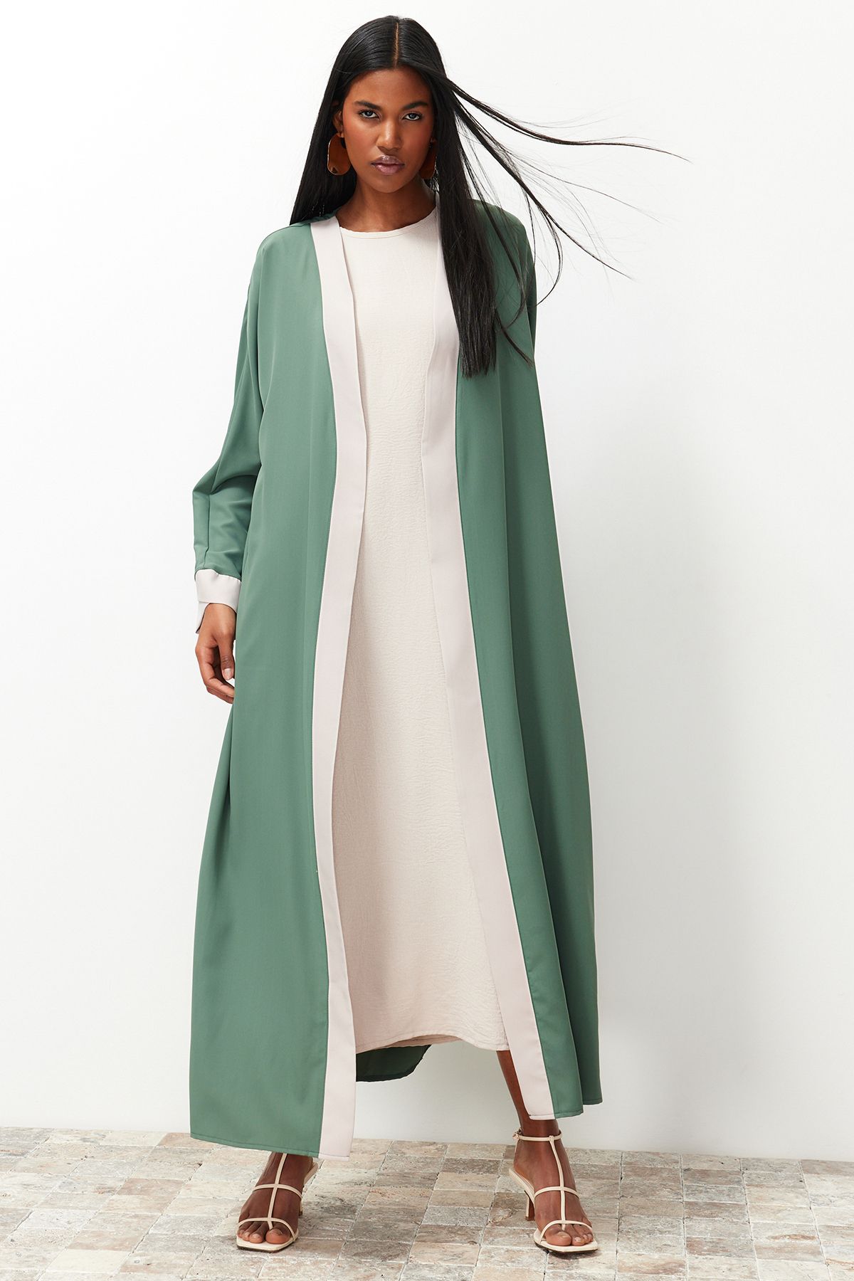 color-block-long-woven-cap-abaya-tctss24kf000