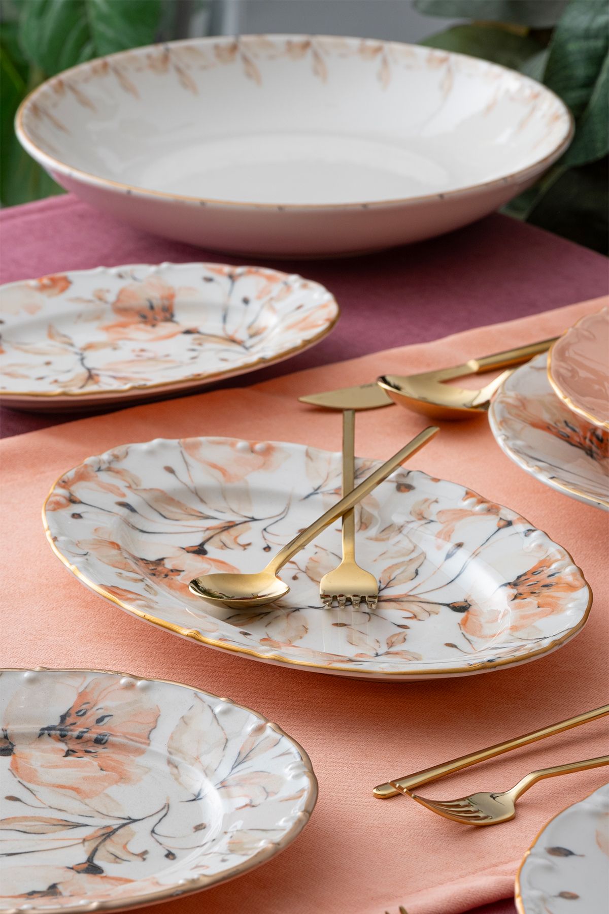 Acar Mari Gold Pembe Çiçekli 6 Kişilik 29 Parça Porselen Yemek Takımı