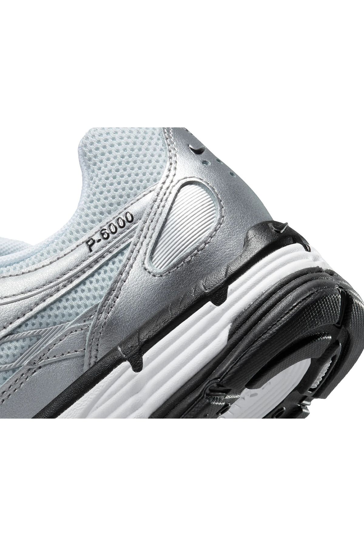 Nike كفش كتانى ورزشى يونيسكس مدل P-6000 Unisex
