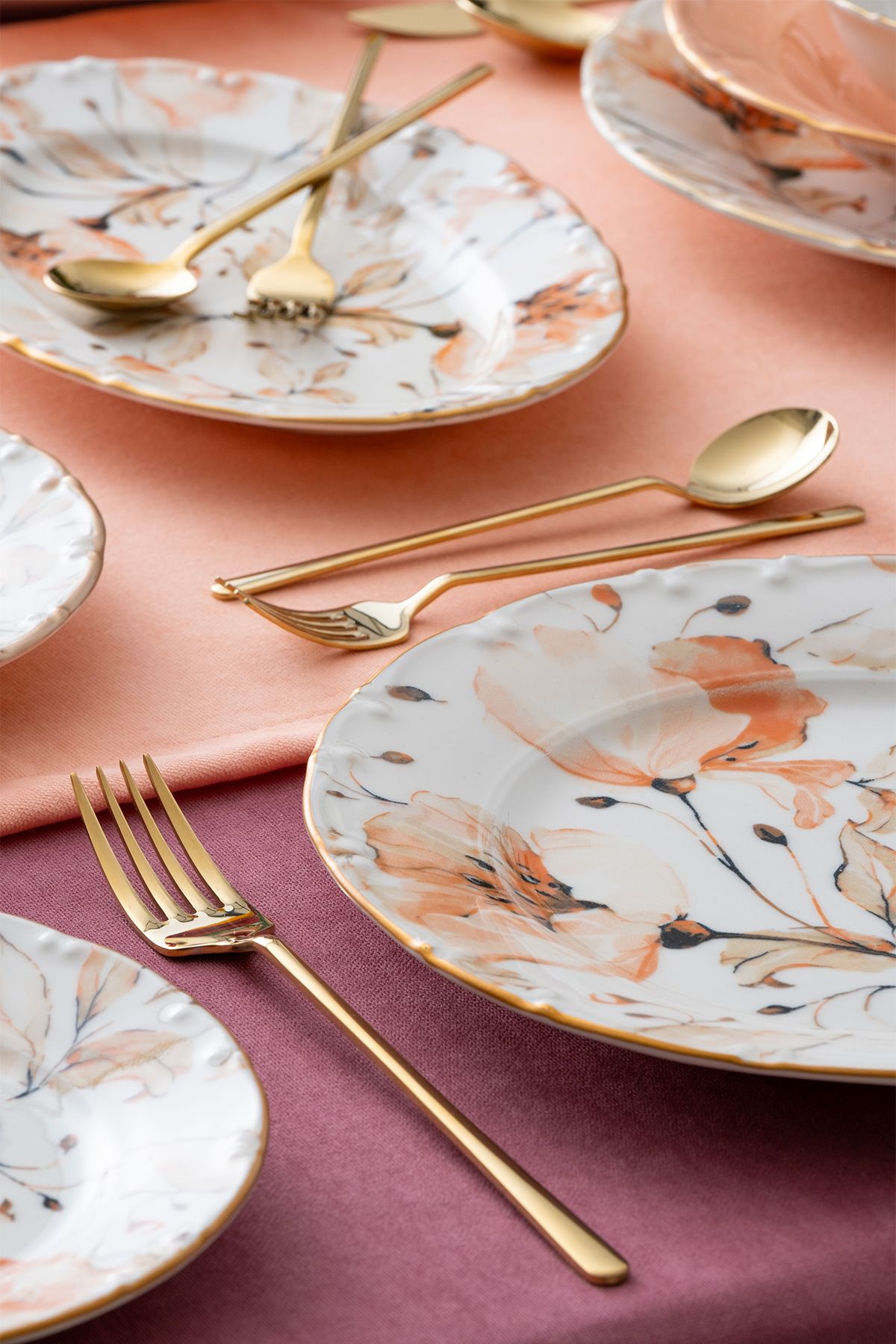 Acar Mari Gold Pembe Çiçekli 6 Kişilik 29 Parça Porselen Yemek Takımı