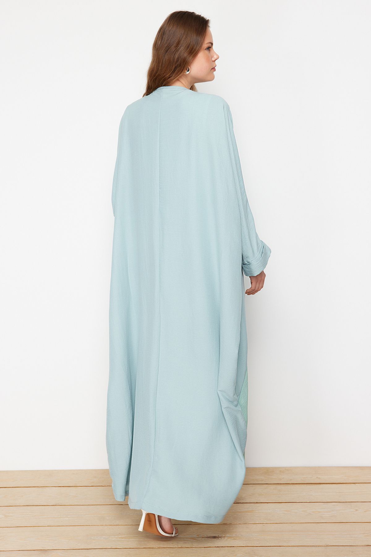 Trendyol Modest-Dlouhá khaki tkaná čepice - Block Patterned Ferace TCTSS24KF00002 6