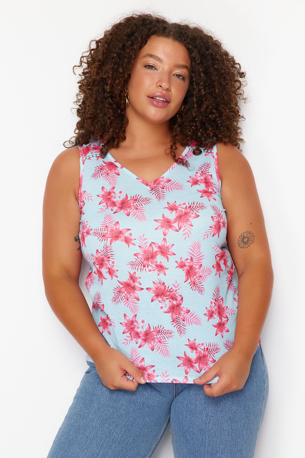 Trendyol Curve-Πολύχρωμη Μπλούζα Πλεκτή Μονό Ζέρσεϊ Plus Size 2