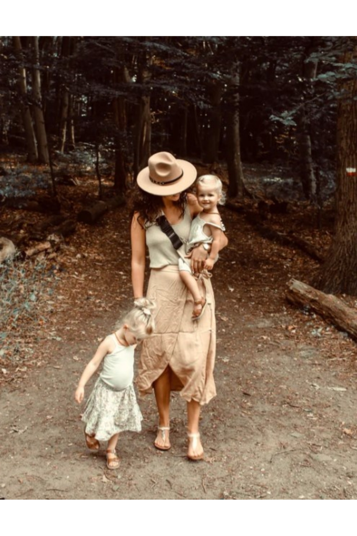 WILDRIDE BEIGE CARRIER - 9 AY - 4 YAŞ ARASI BEJ KÜÇÜK ÇOCUK TAŞIYICI fotoğrafı 3 (önizleme)