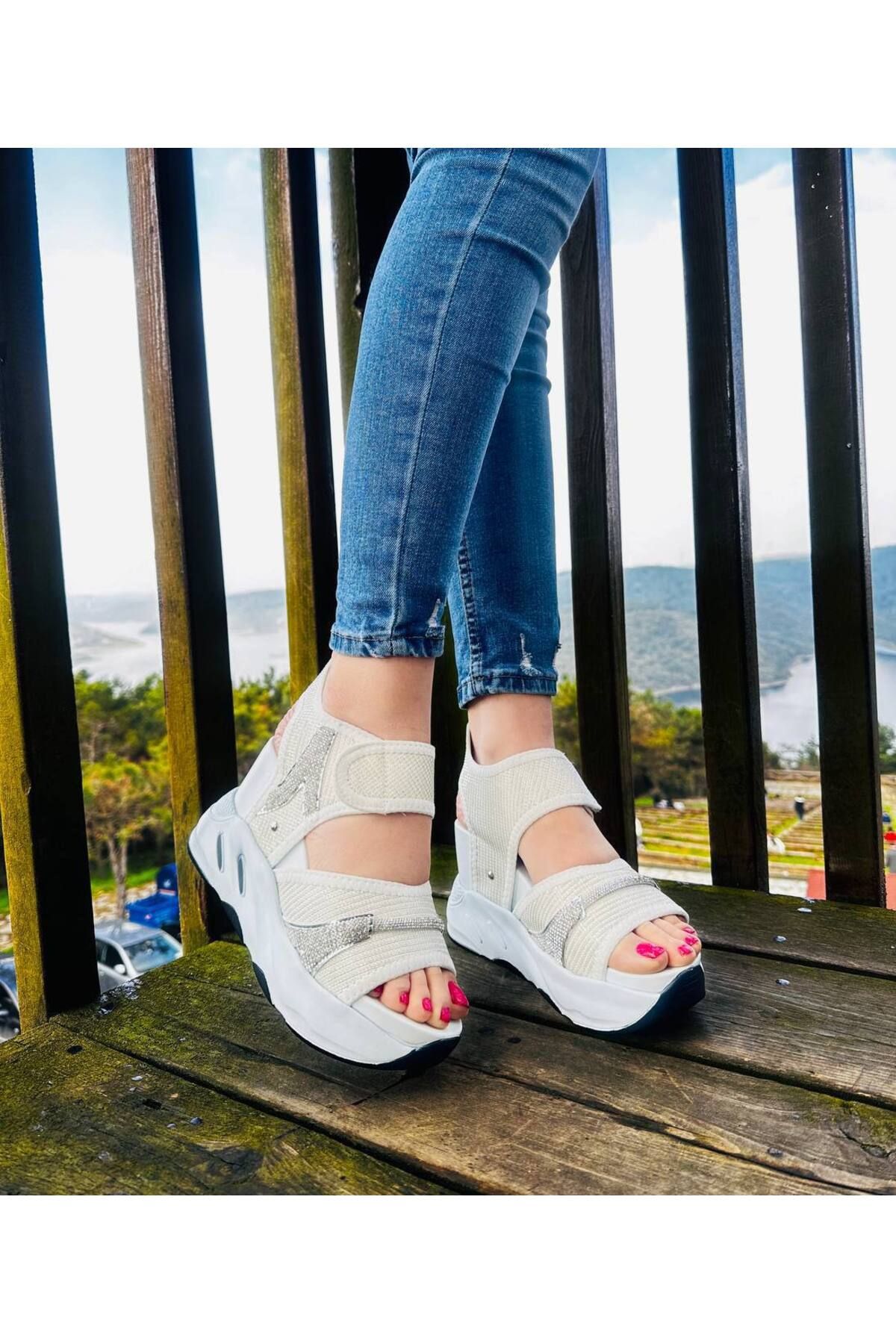Lady Sandale Sport Pentru Femei Cu Detalii În Piatră - Talpă Cu Pană [9 Cm] Femeie - 37