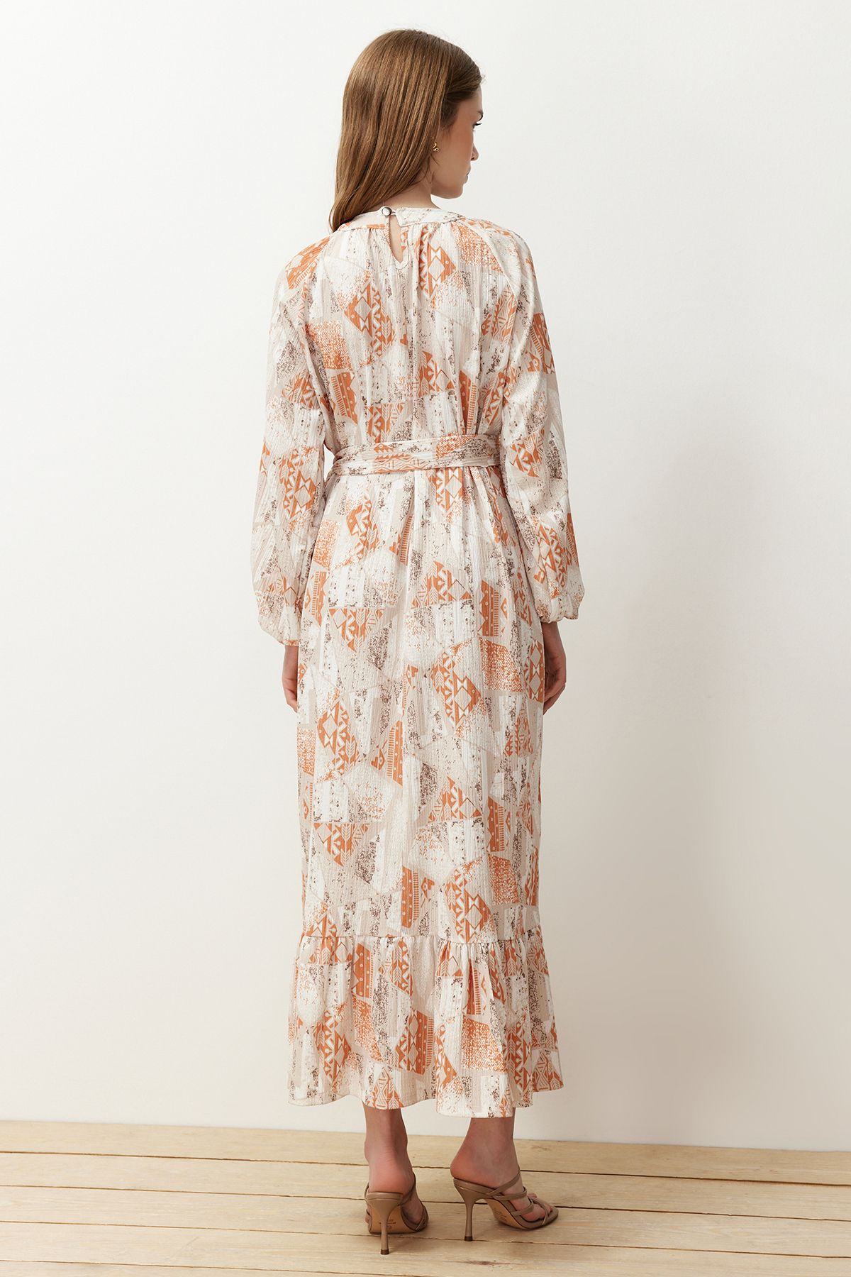 Trendyol Modest-فستان منسوج بحزام زهري برتقالي TCTSS24EB00231 6
