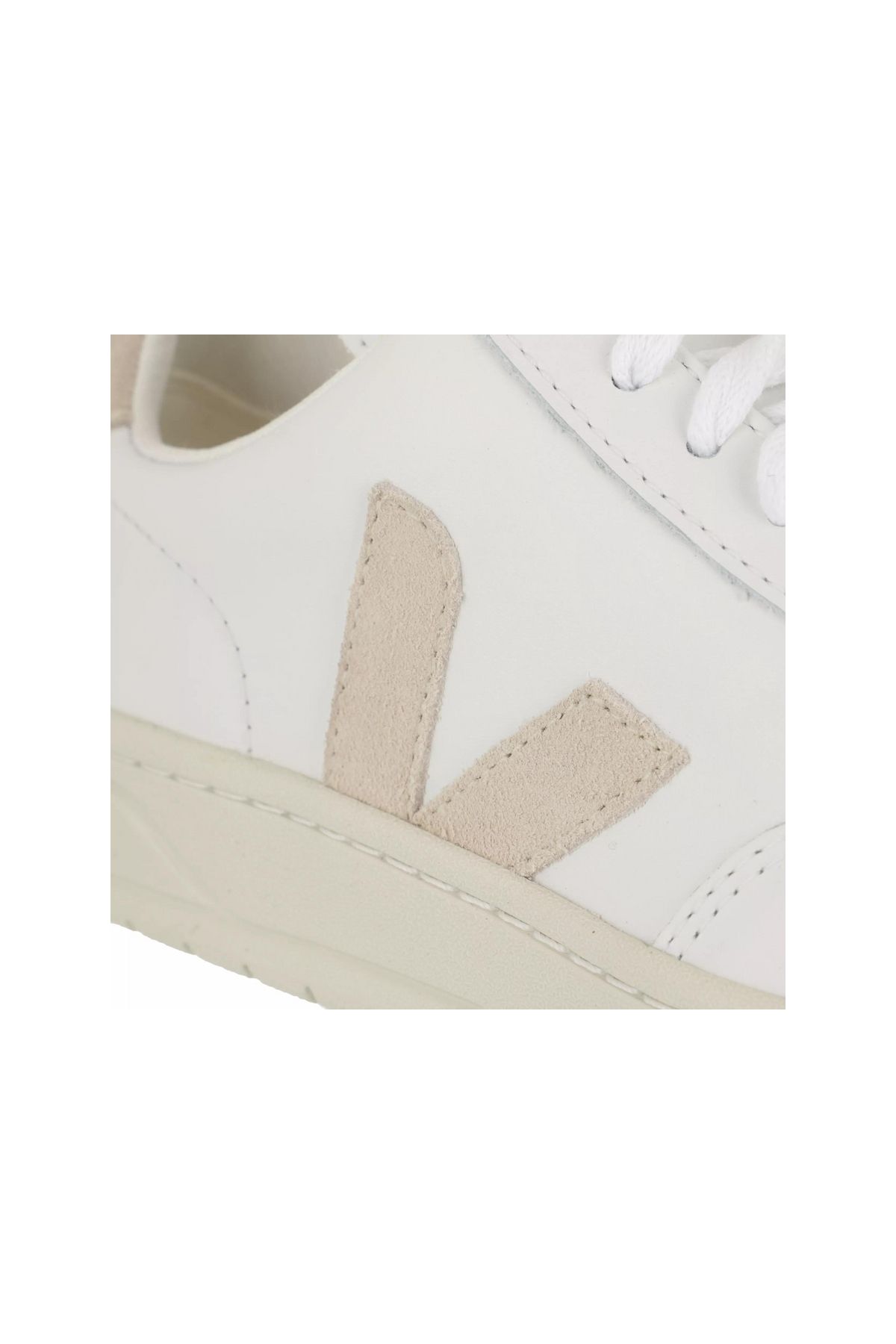 VEJA-Schnürschuhe 3
