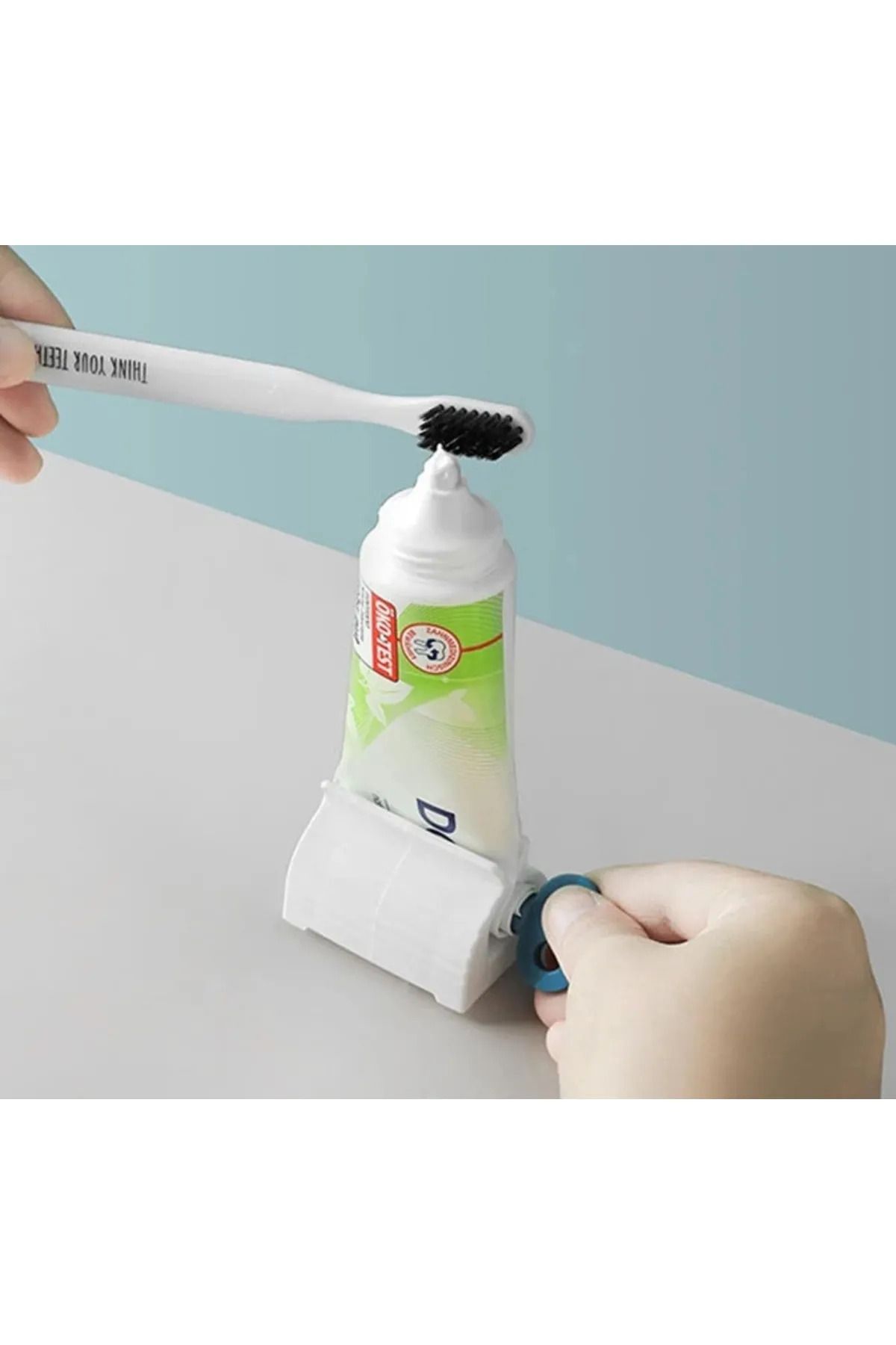 Yıldızhane-Rotary Toothpaste Squeezer 2 Pieces Practical Toothpaste Squeezer 2