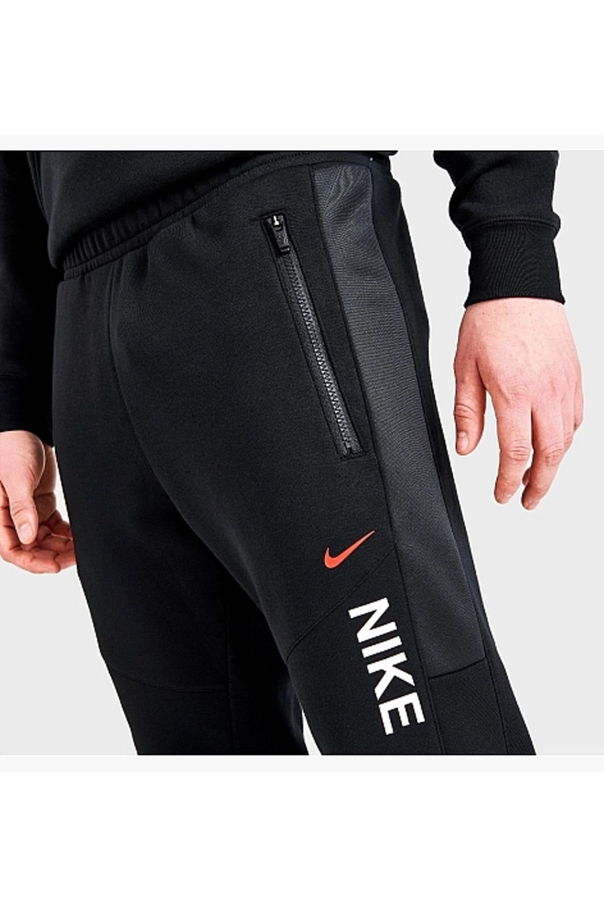 Nike Sportswear Hybrid Fleece Men s sweatpants Trendyol