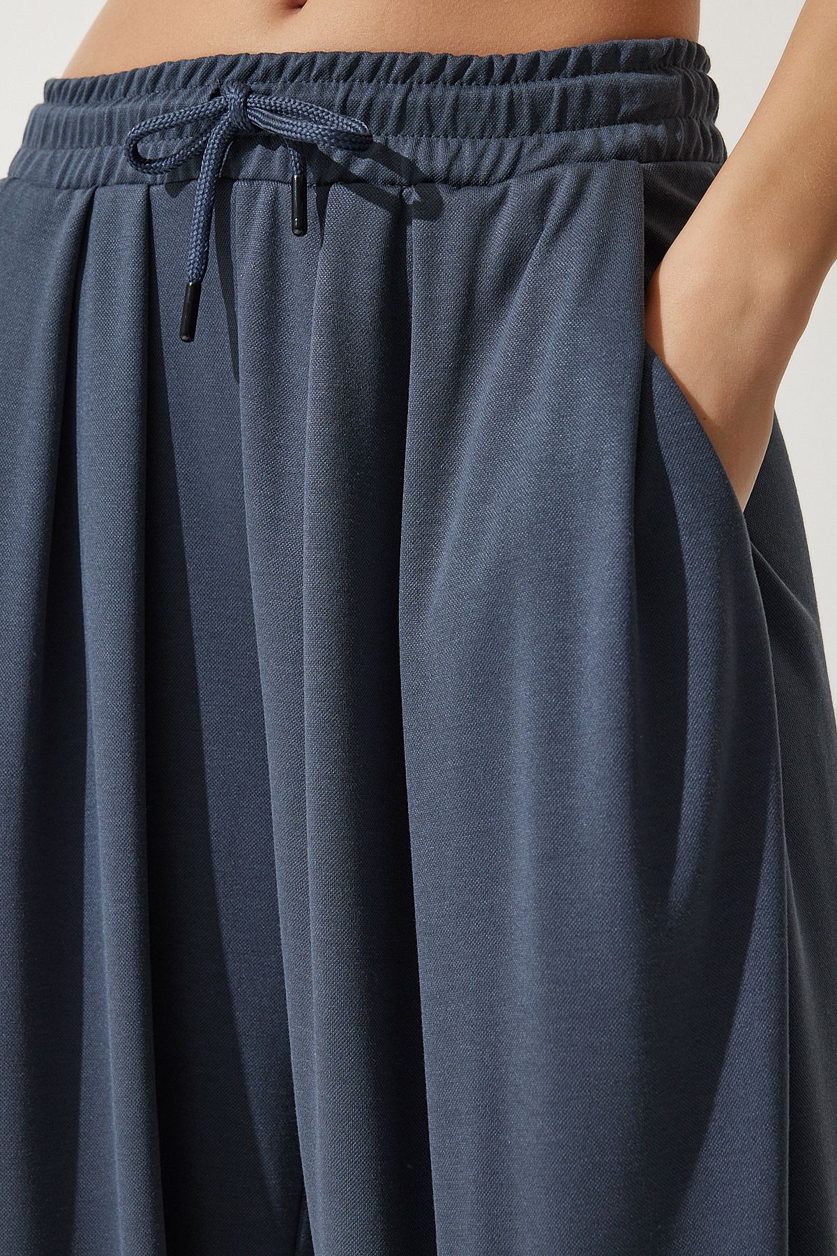 Happiness İstanbul-Women's Anthracite Pleated Comfortable Modal Baggy Trousers MC00284 7