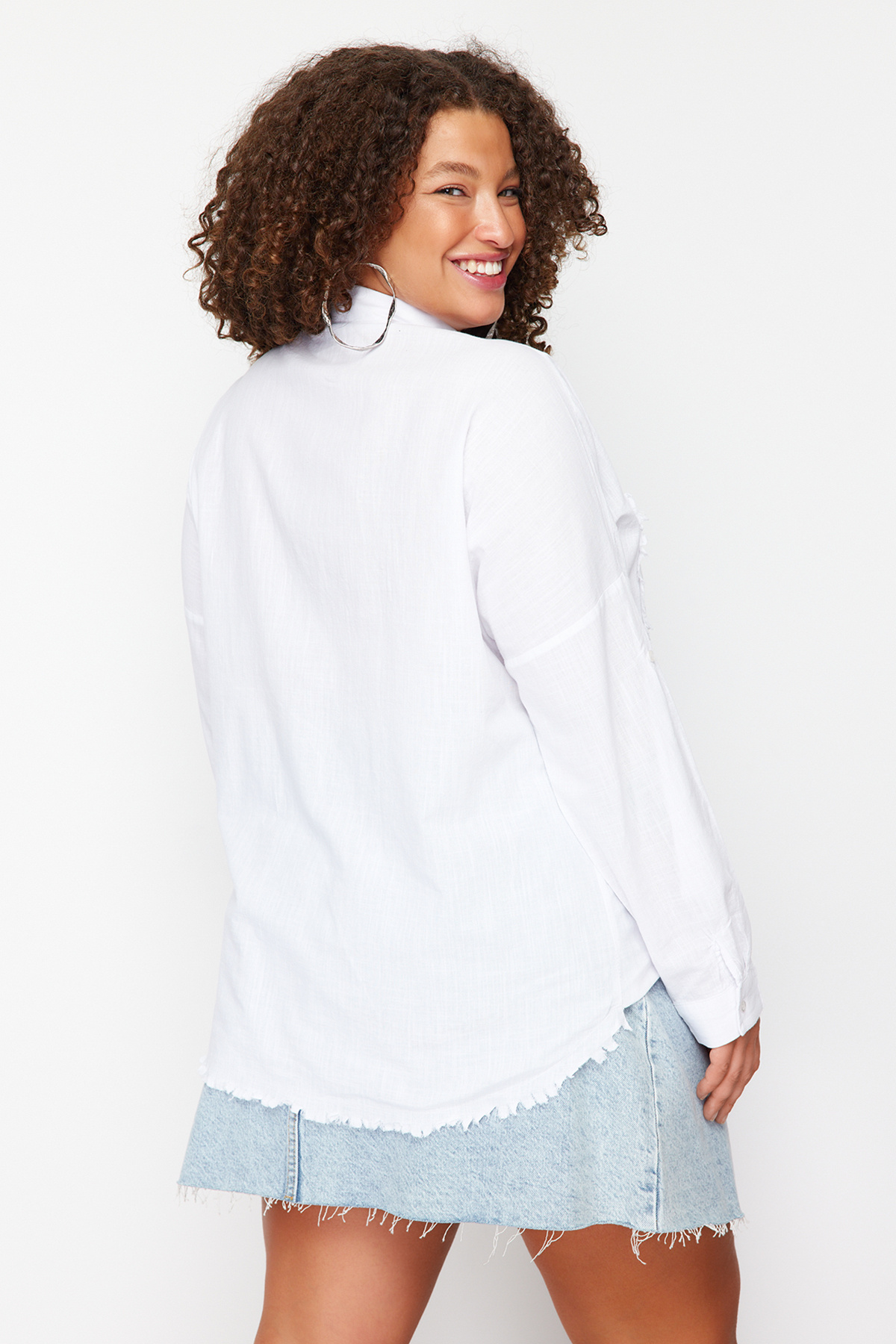 Trendyol Curve-White 100% Cotton Double Pocket Half Sleeve Woven Tunic Tbbss24Ax00023 6