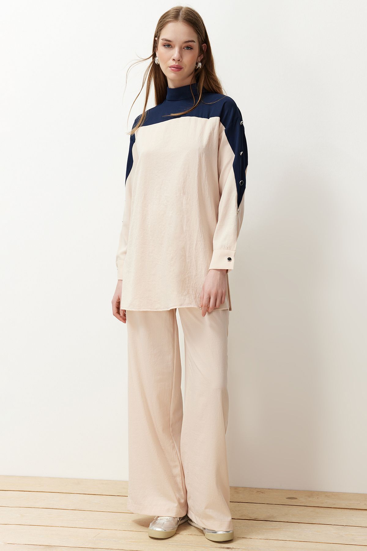Trendyol Modest-Navy Blue Button Detailed Color Blocked Woven Aerobin Lower Set TCTSS24US00046 3