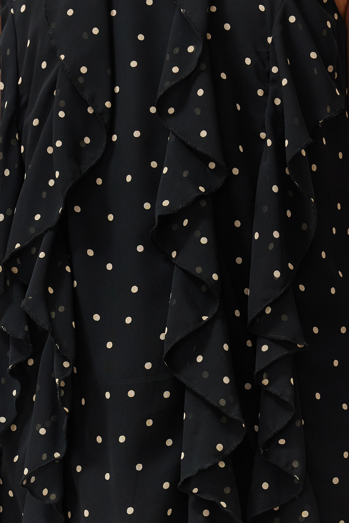 Trendyolmilla  Siyah Puantiyeli Volanlı Şifon Astarlı Mini Dokuma Elbise TWOSS24EL00540 - Görsel 4