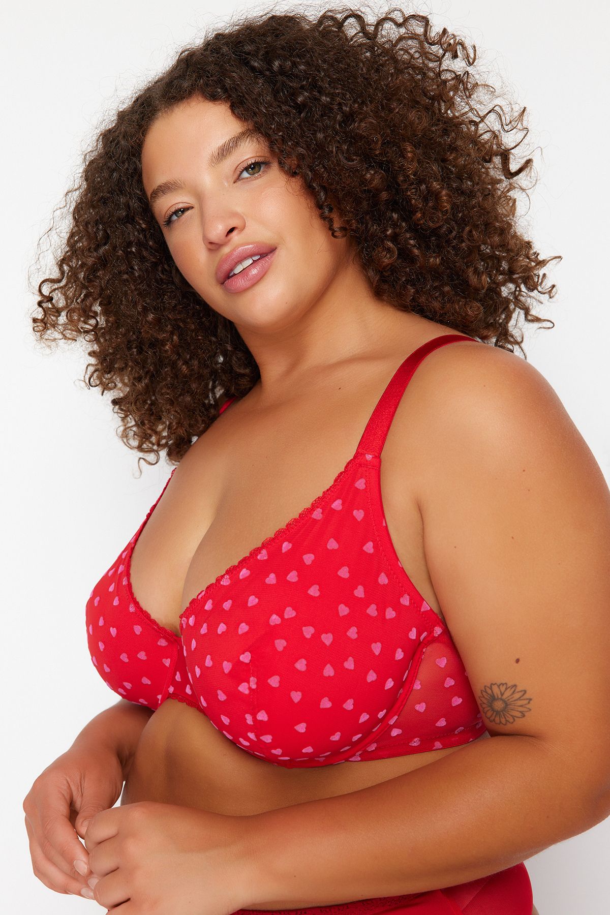 Trendyol Curve-Red Polka Dot Mesh Large Size Bra TBBAW24CW00002 2