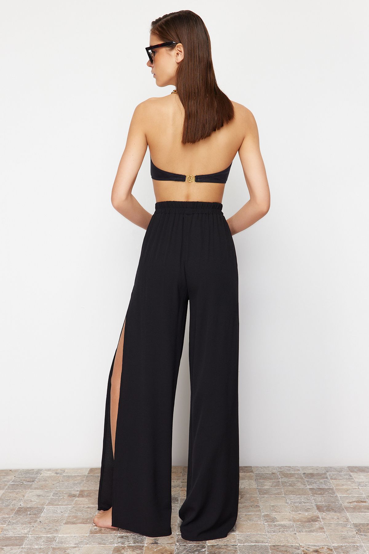 Trendyol Collection-Schwarze Strandhose mit gewebtem Schlitz TBESS24PL00013 5