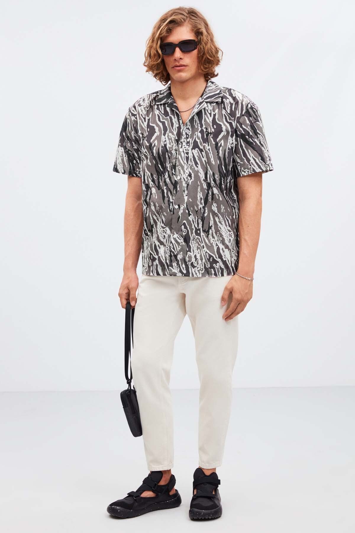complete the look image