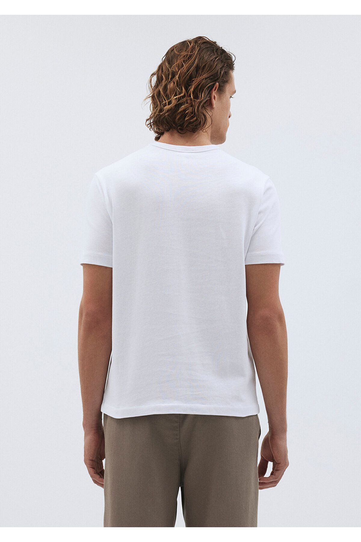 Mavi تی شرت پایه اولیه White Premium مناسب / کلاس عادی 06111903-620