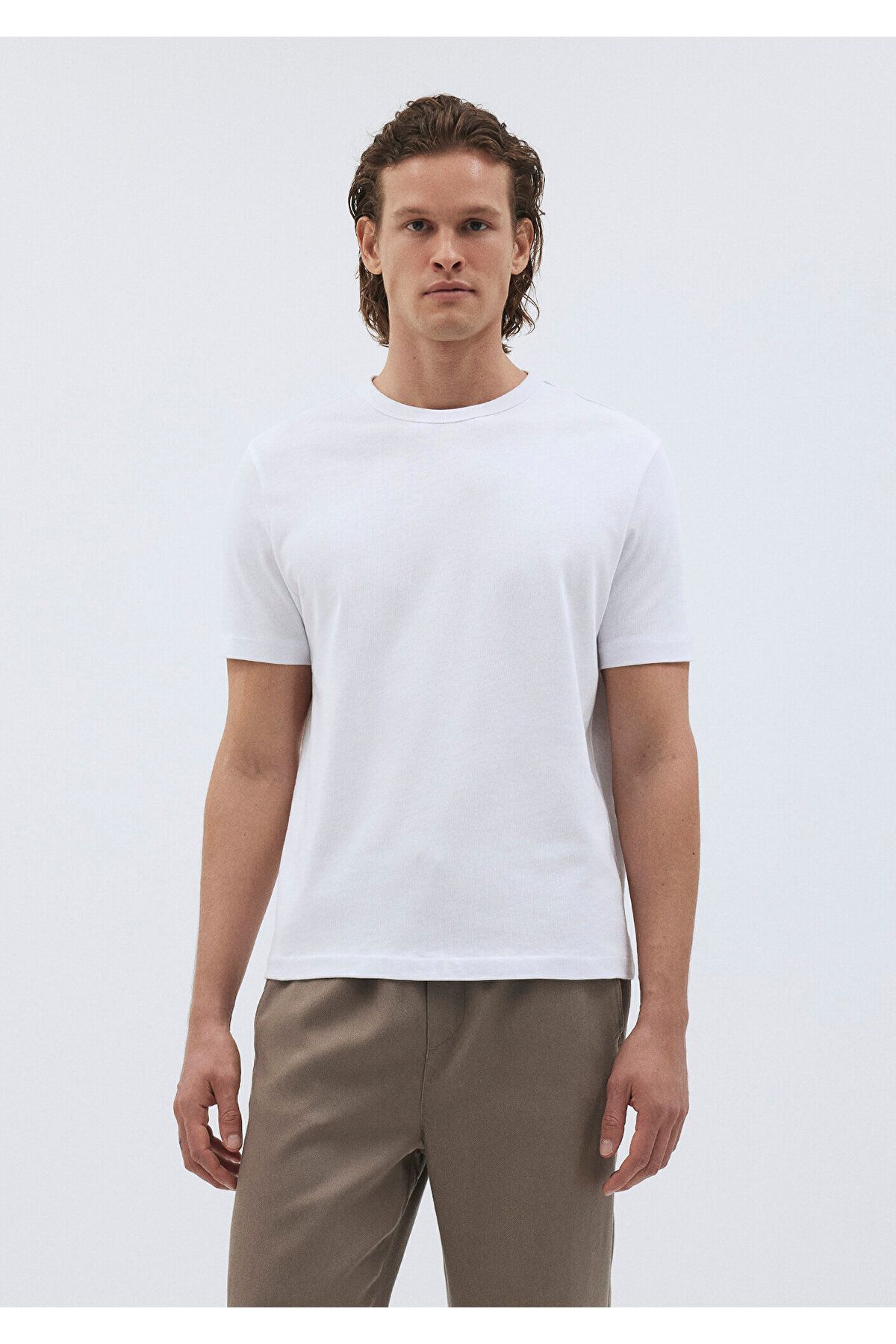 Mavi تی شرت پایه اولیه White Premium مناسب / کلاس عادی 06111903-620