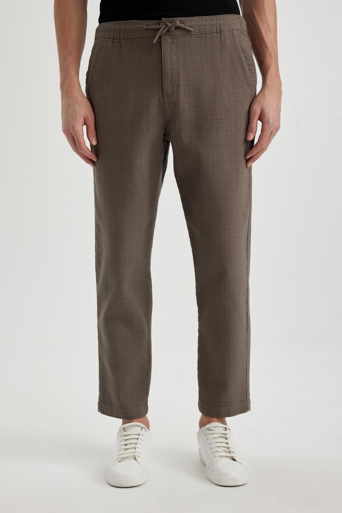 DeFacto-Baumwollhose mit normaler Passform und Taschen – B4138ax24sp 3
