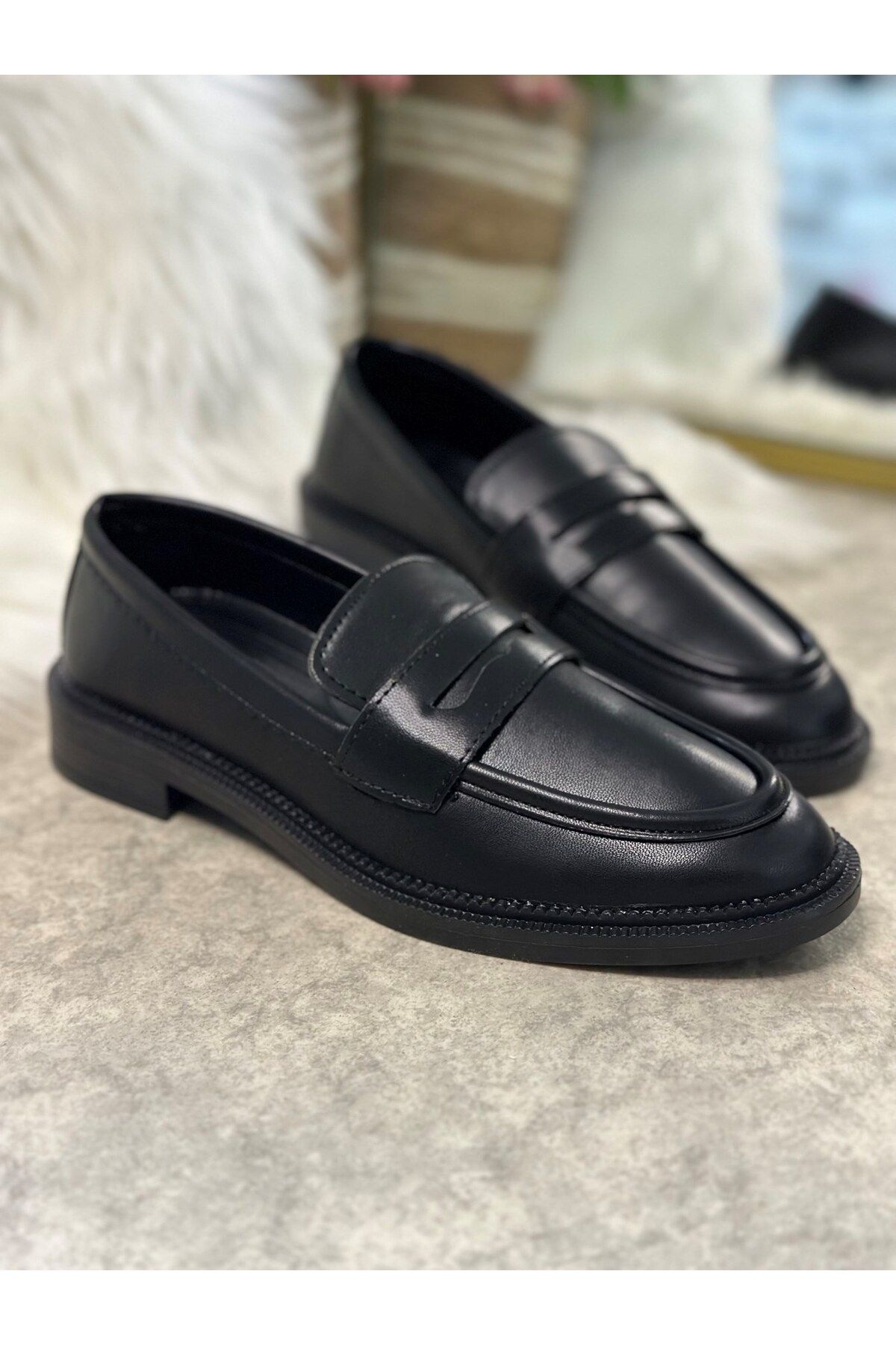 Nstil-Mocasini negri - Mocasini cu varf oval cu lant cu model clasic 130 3