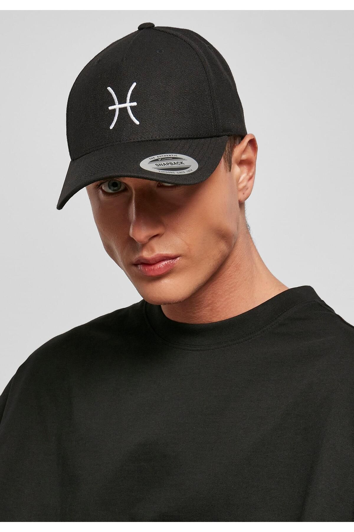 Mister Tee-Accessoires Zodiac YP Classics 5-Panel Premium Snapback-Cap mit gebogenem Schirm 6