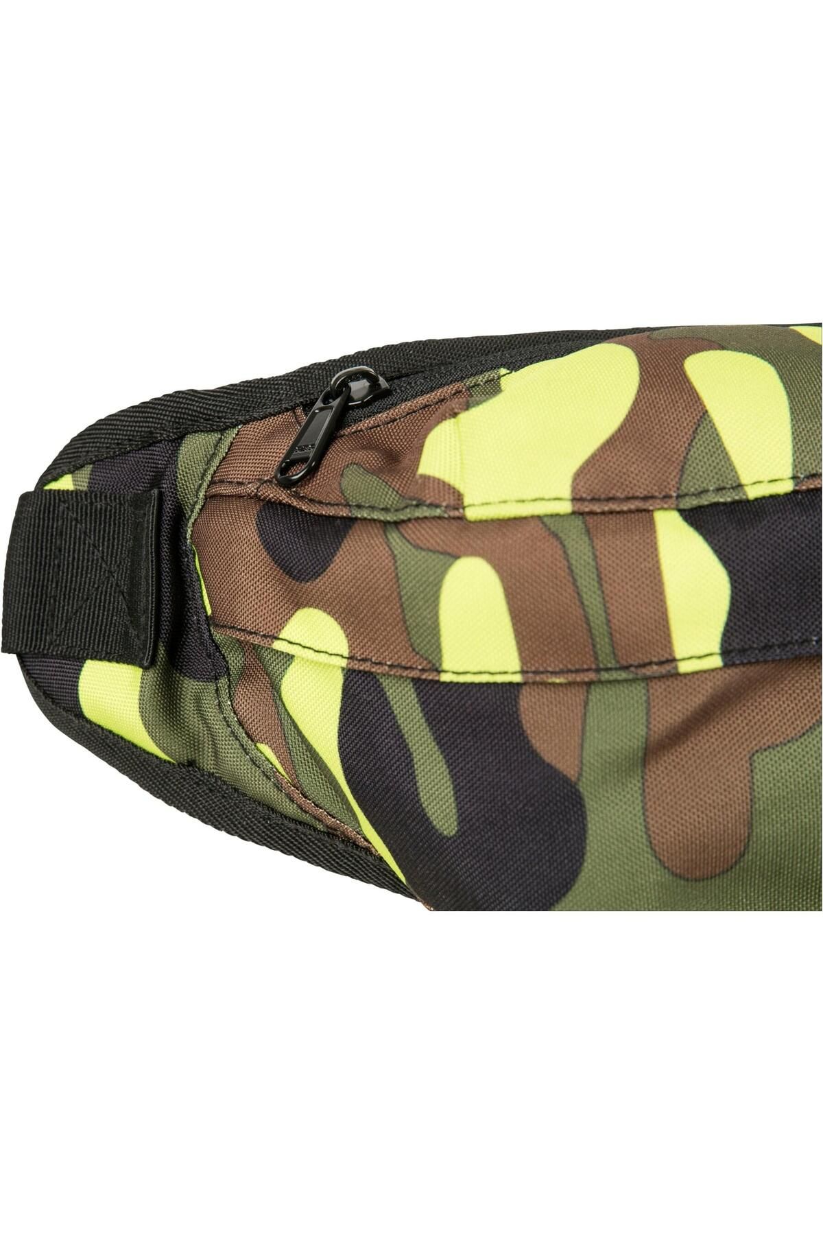 Urban Classics-Unisex Camo Shoulder Bag 4