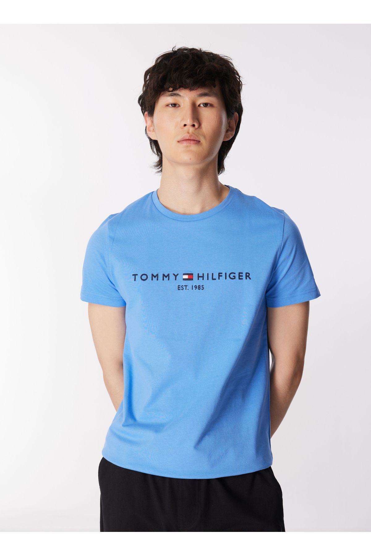 Tommy Hilfiger Bisiklet Yaka Mavi Erkek T Shirt MW0MW11797 Fiyat Yorumlar Trendyol
