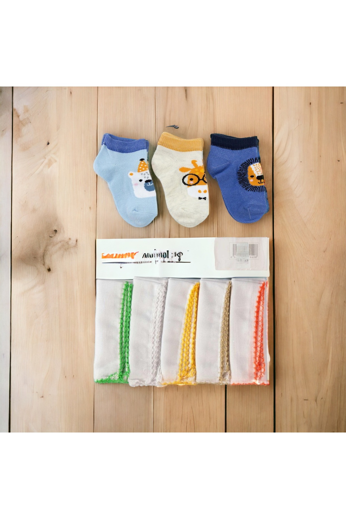 sahra bebek 5'Lİ BÜYÜK BEBEK DOĞUM SETİ(BEBEK BAKIM ÇANTASI,HASTANE ÇIKIŞI,BATTANİYE,10’LU MENDİL VE 3’LÜ ÇORAP) fotoğrafı 7 (önizleme)