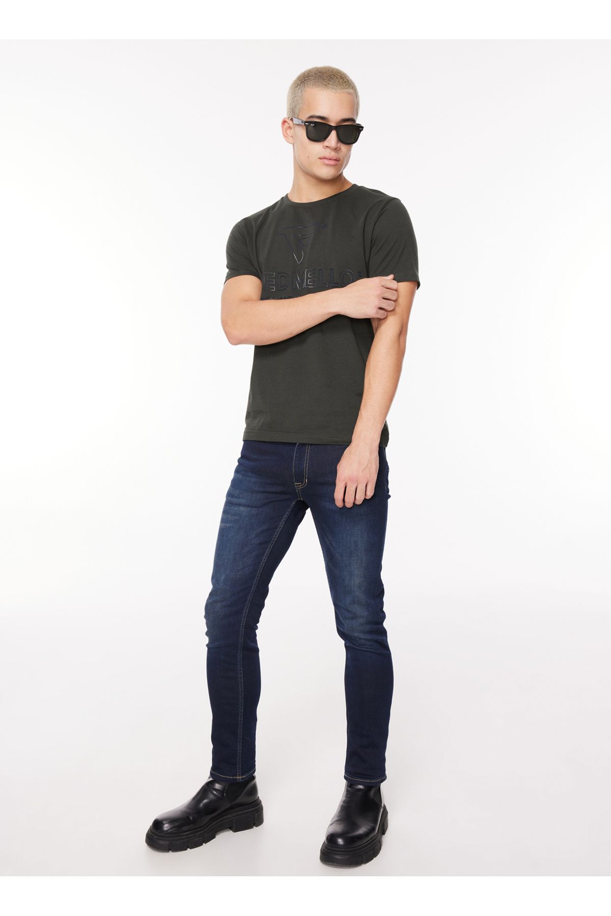 T shirt fred mello shop