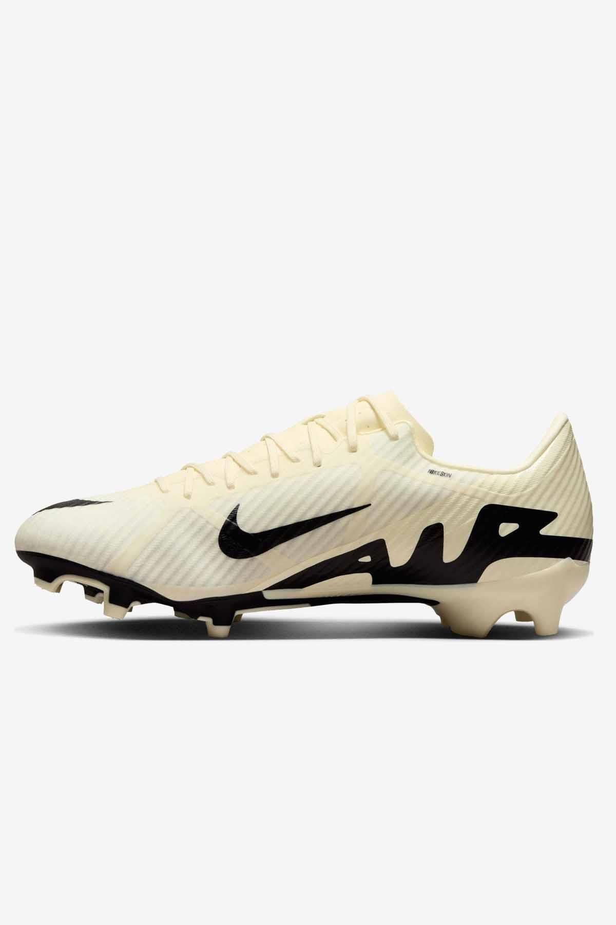 Nike Men s Crampon Shoes Trendyol