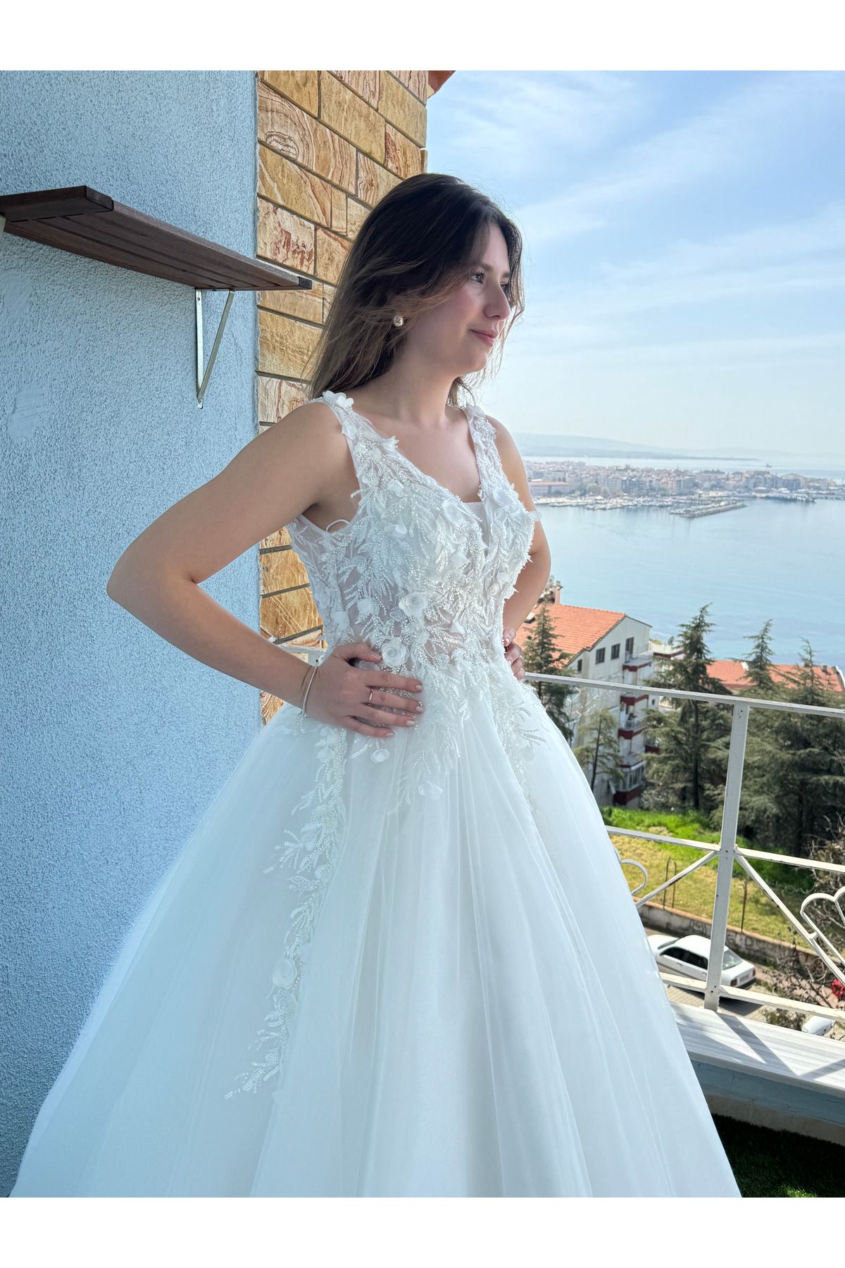 https://cdn.dsmcdn.com/ty1245/product/media/images/prod/SPM/PIM/20240407/06/7dd633c6-2856-344a-b606-5b0e4c844da2/1_org_zoom.jpg