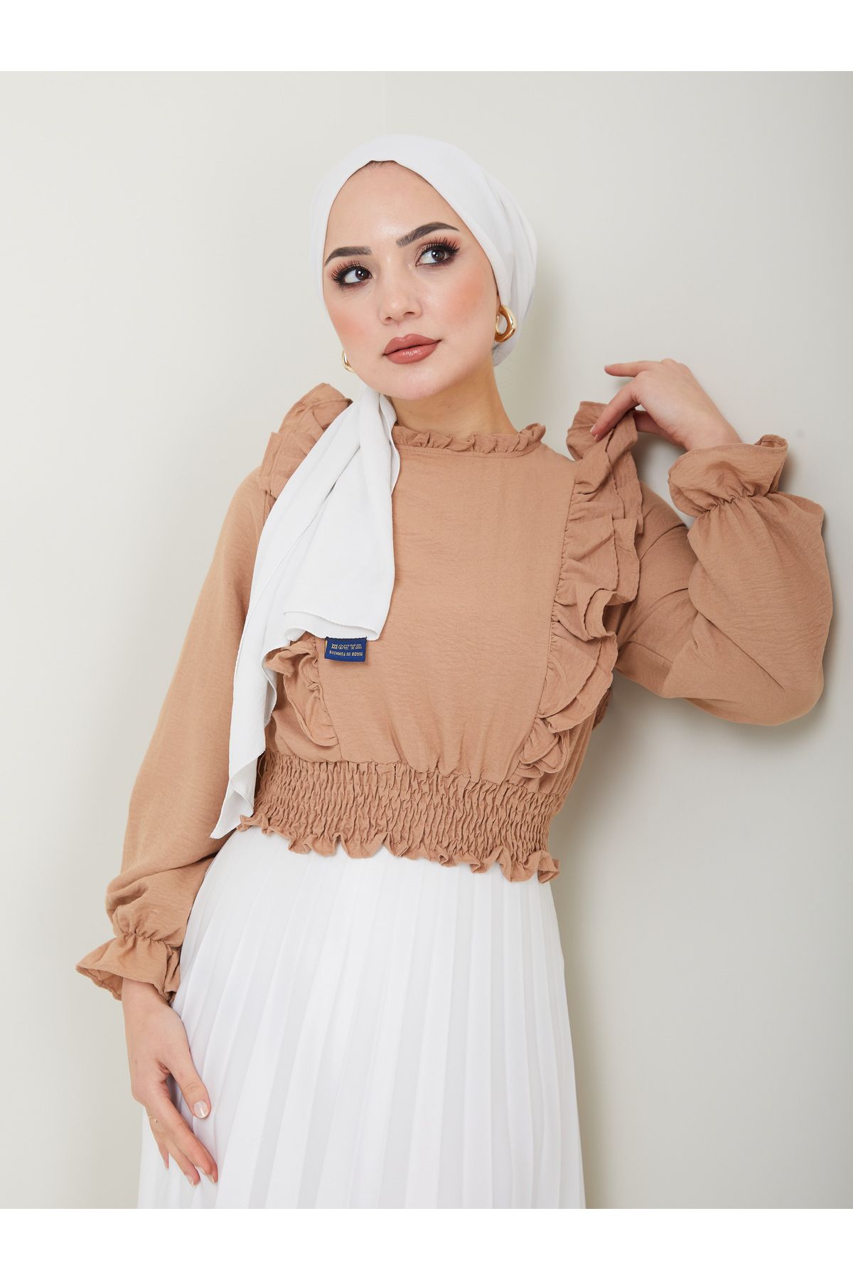 VOLT CLOTHİNG-بلوزة كشكش أيروبين للسيدات 3