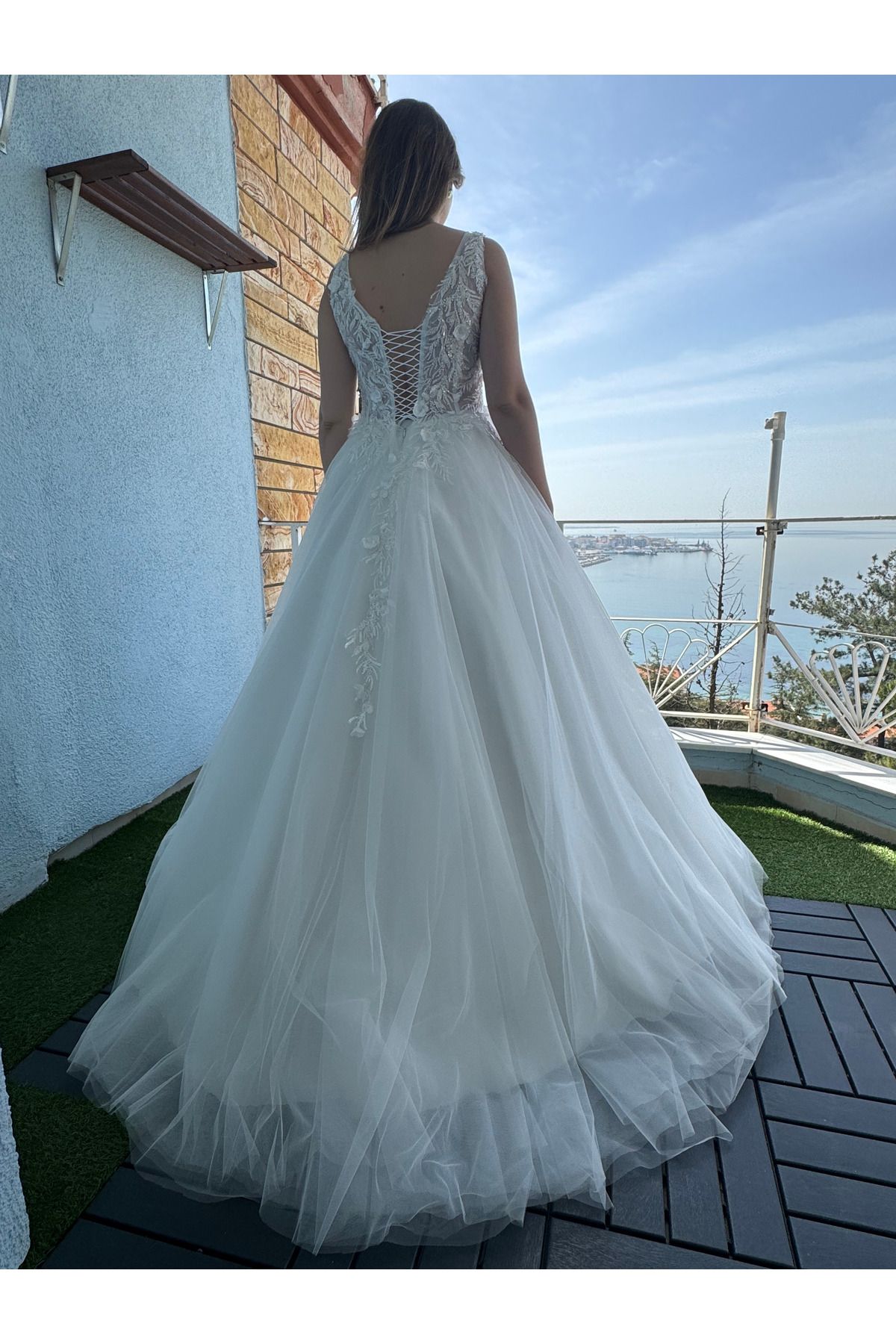 https://cdn.dsmcdn.com/ty1246/product/media/images/prod/SPM/PIM/20240407/06/e34e4cfa-6f6f-3e98-b150-0500daff5148/1_org_zoom.jpg