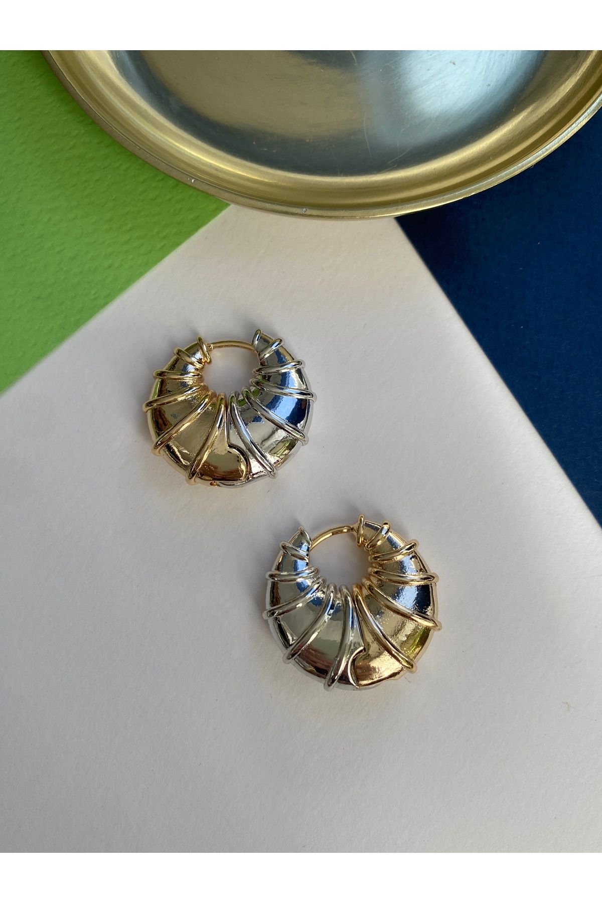 Pinery Jewels-Vip Series - Seashell Brass Plated Earrings Pair 3