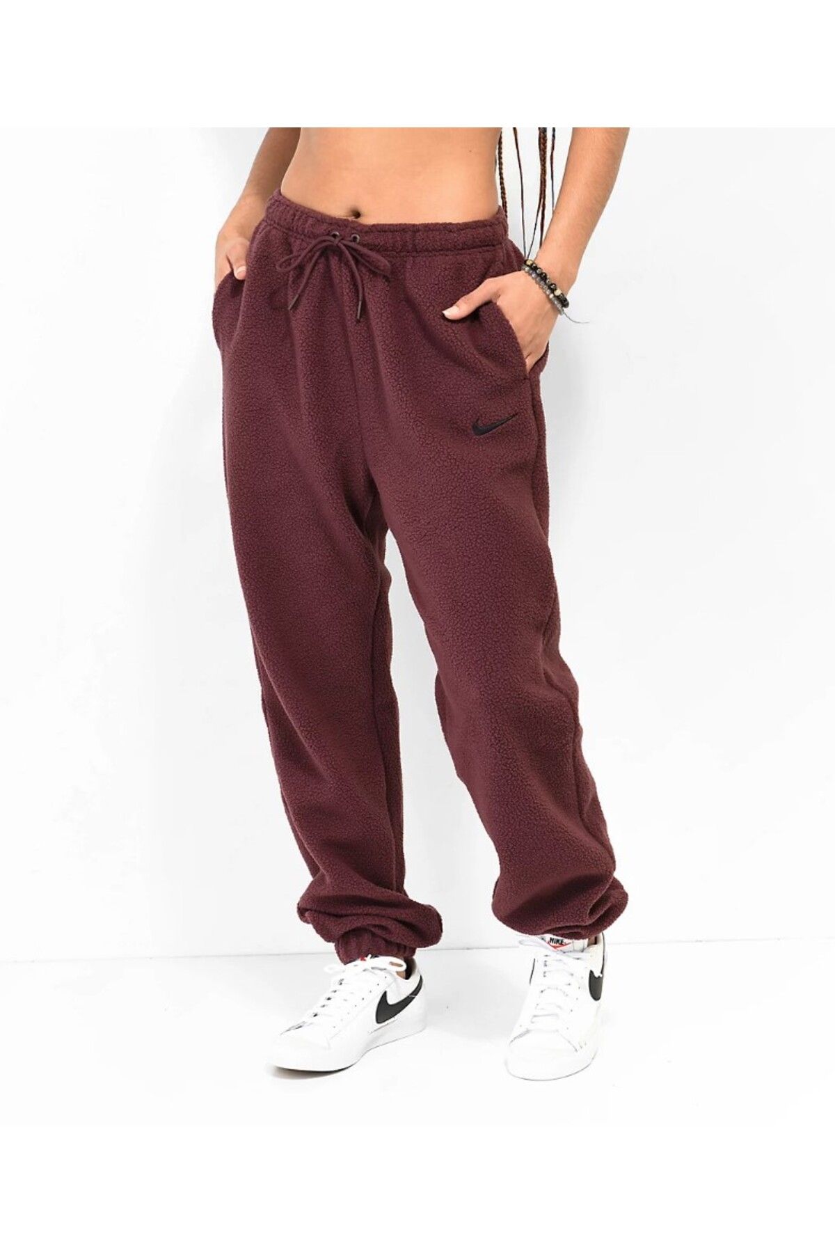 Nike Sportswear Plush Joggers in Burgundy Fleece Relaxed Fit Sweatpants Trendyol