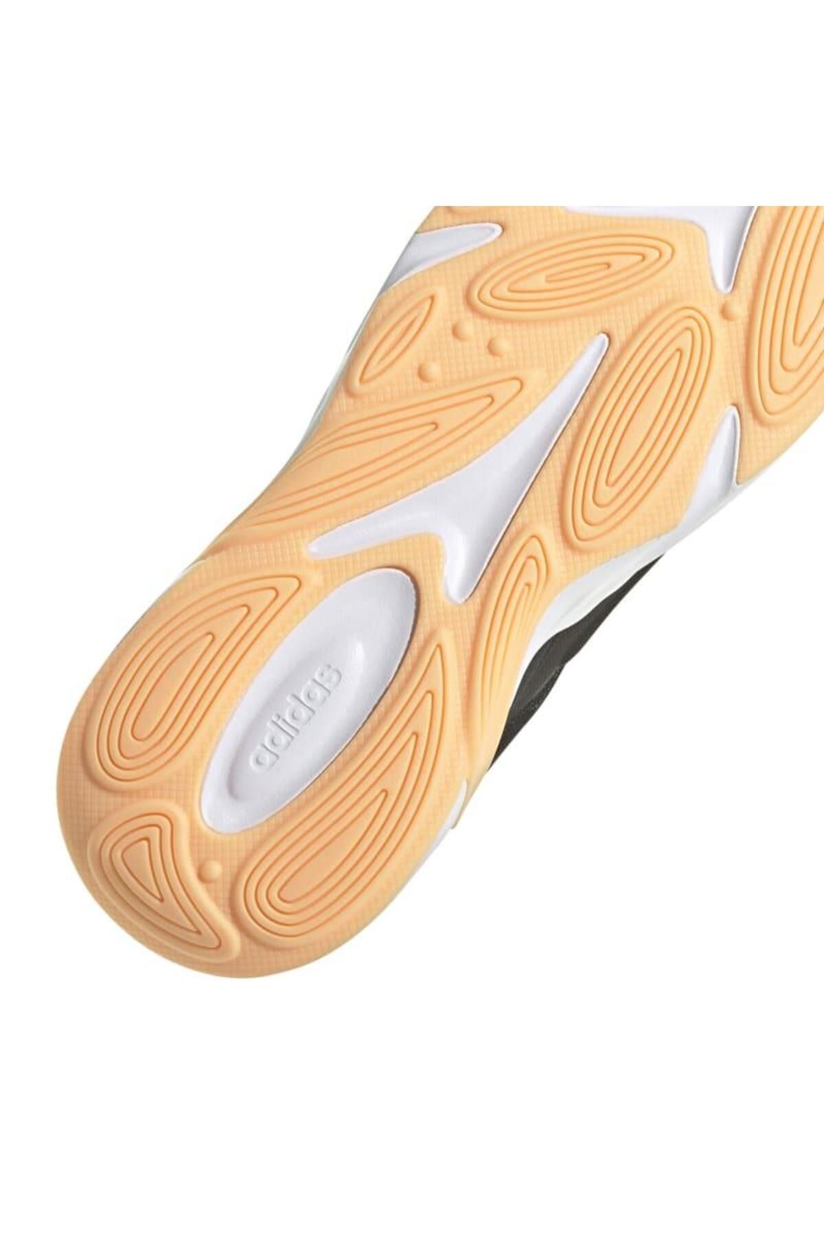 کفش دو و تمرین مشکی زنانه سیاه كفش كتانى دويدن مدل OZELLE CLOUDFOAM adidas