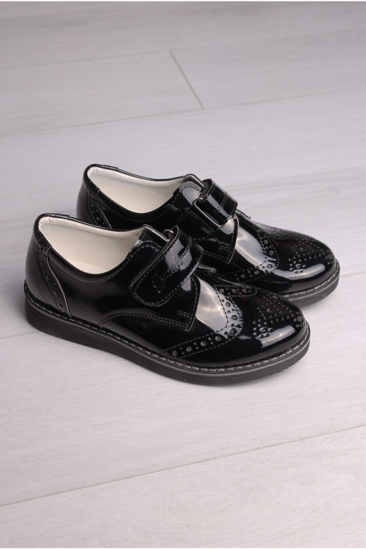 Rıdvan Çelik Erkek Çocuk Siyah Rugan Klasik Ayakkabı