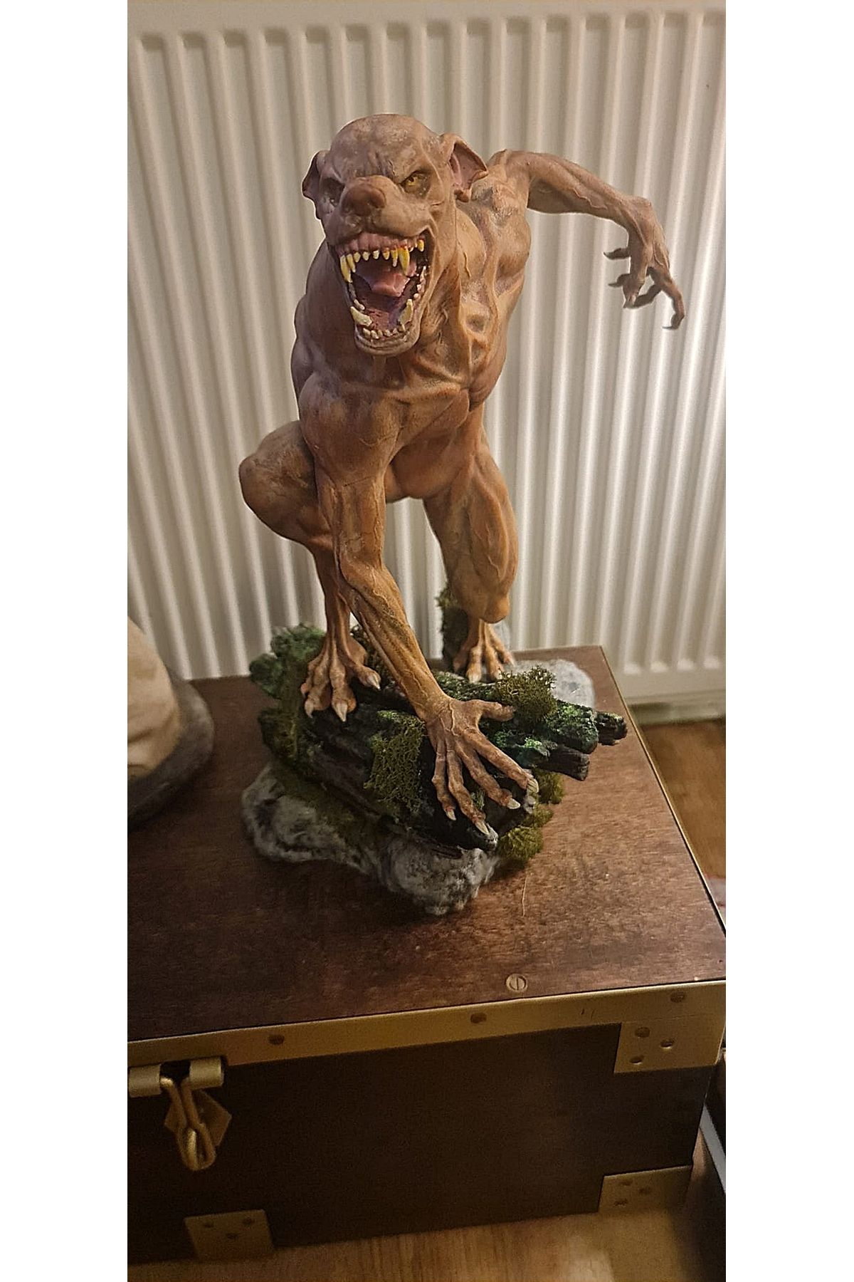 Harry Potter Profesör Lupin Kurtadam Formu Remus Lupin Kurtadam Boyalı Figür 40 CM (DEV BOY) - 4