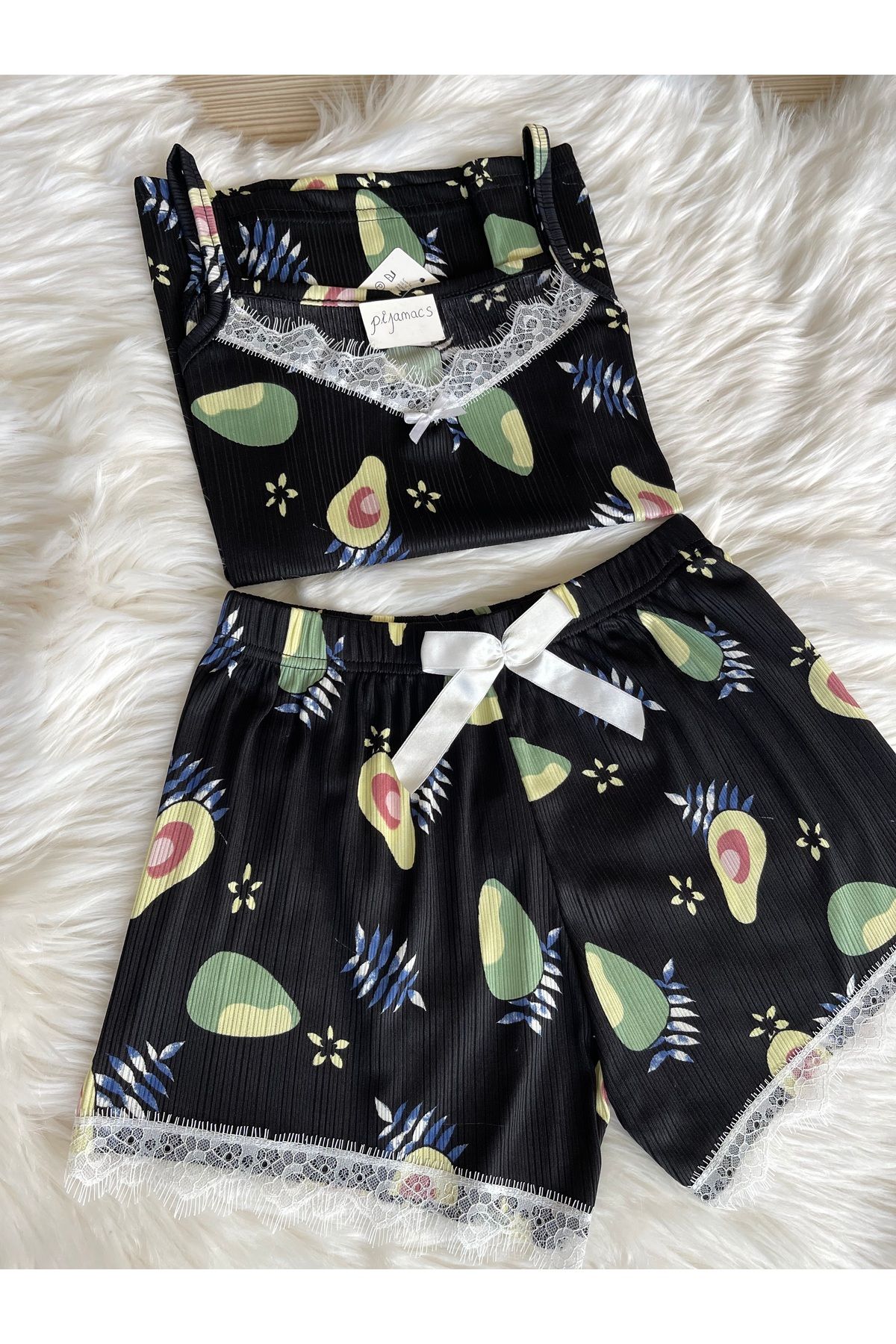 Pijamacs-Black Avocado Patterned Pegasus Pajama Set with Shorts 3