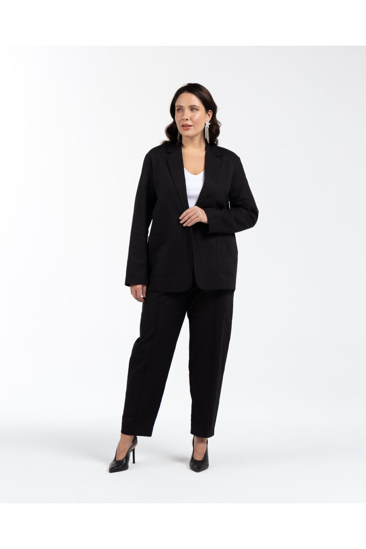 complete the look image