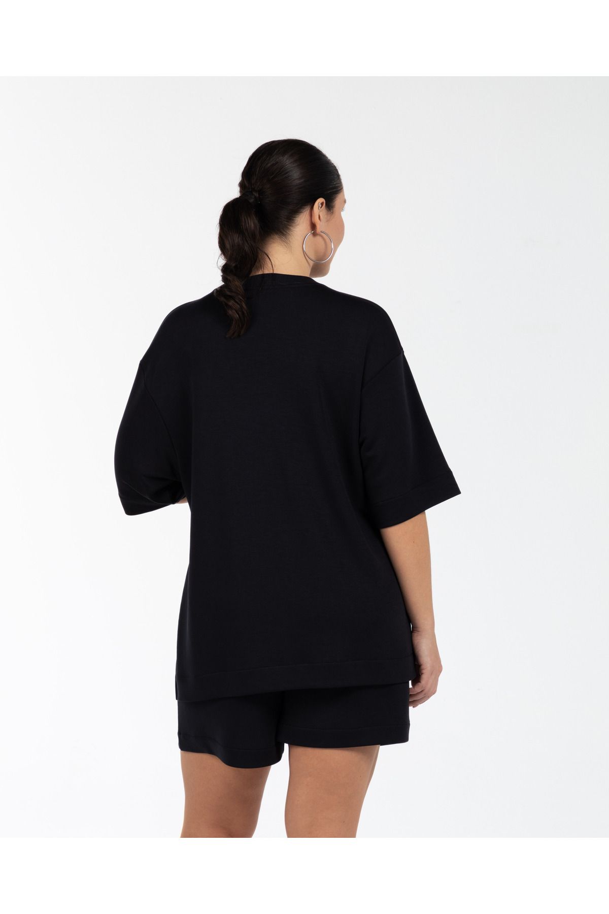 LUOKK-Jade Elastic Waist Knitted Plus Size Shorts 3