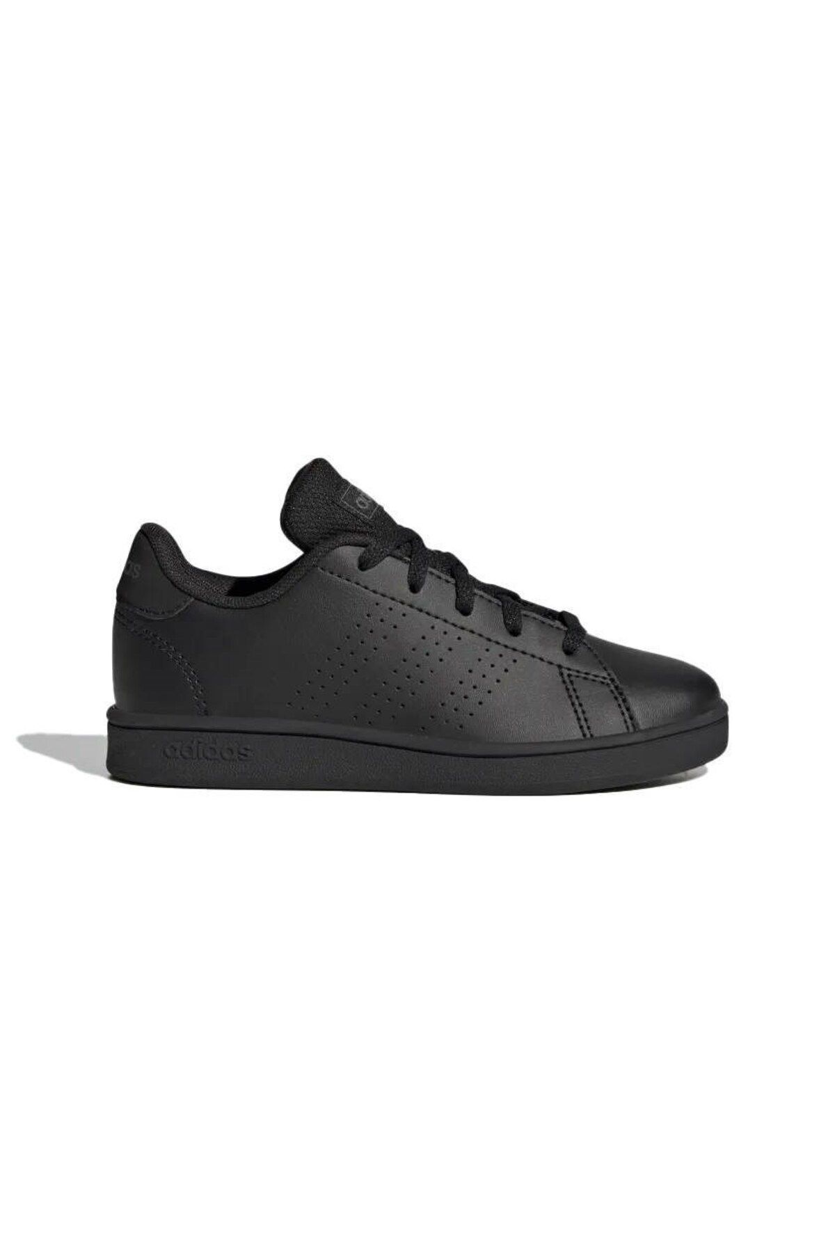 Unisex Black Sneaker