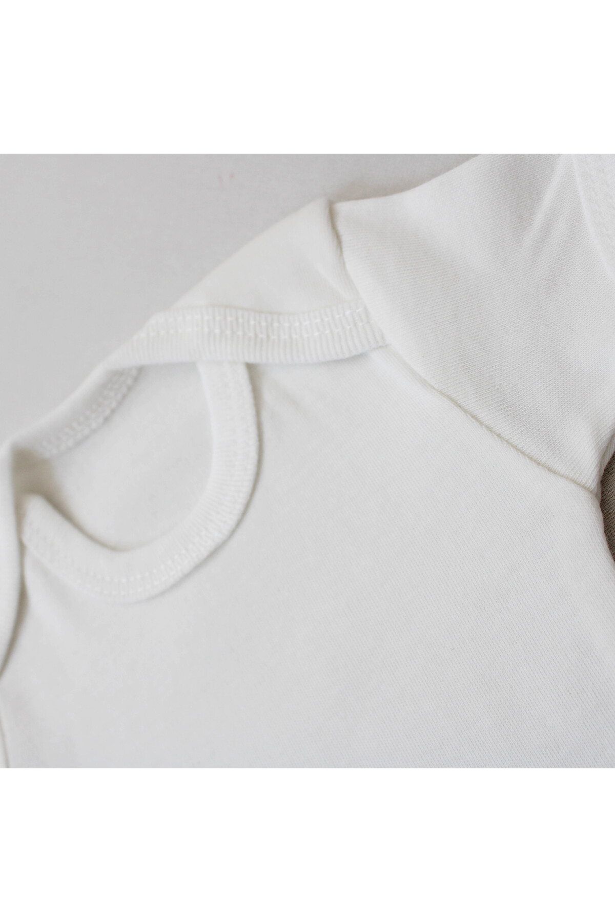 بادی نوزادی پسرانه – دخترانه سفید Gophiller | gopkısakol36 اورجینال - تصویر 3